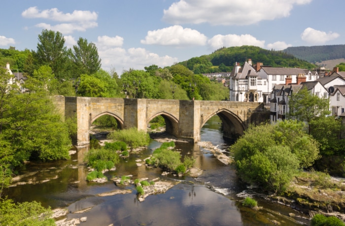 The Dee Bridge In Llangollen One Of The Seven Wonders