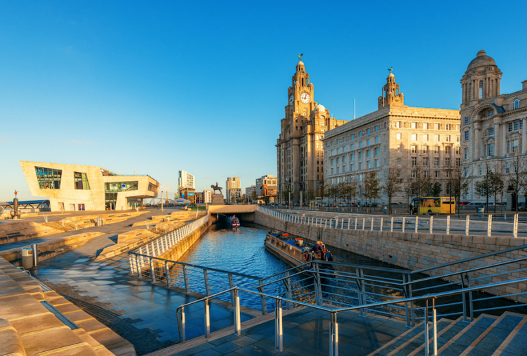 Liverpool & Return – Experienced Boaters Trip to Albert Dock - Black Prince