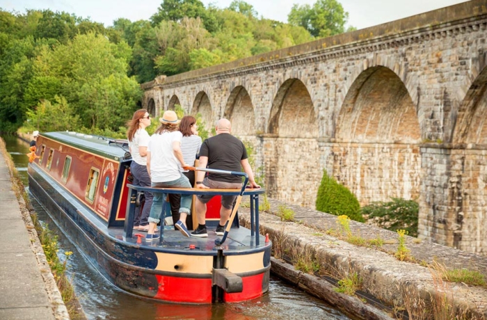 Llangollen Canal Chirk