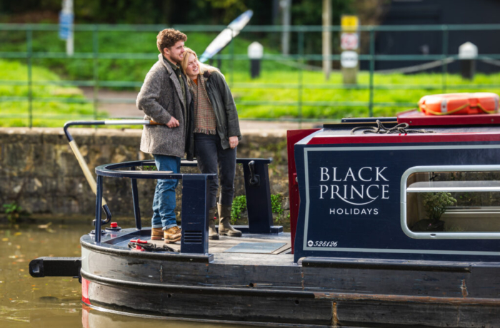 Black Prince Holidays - romantic couple on canal in