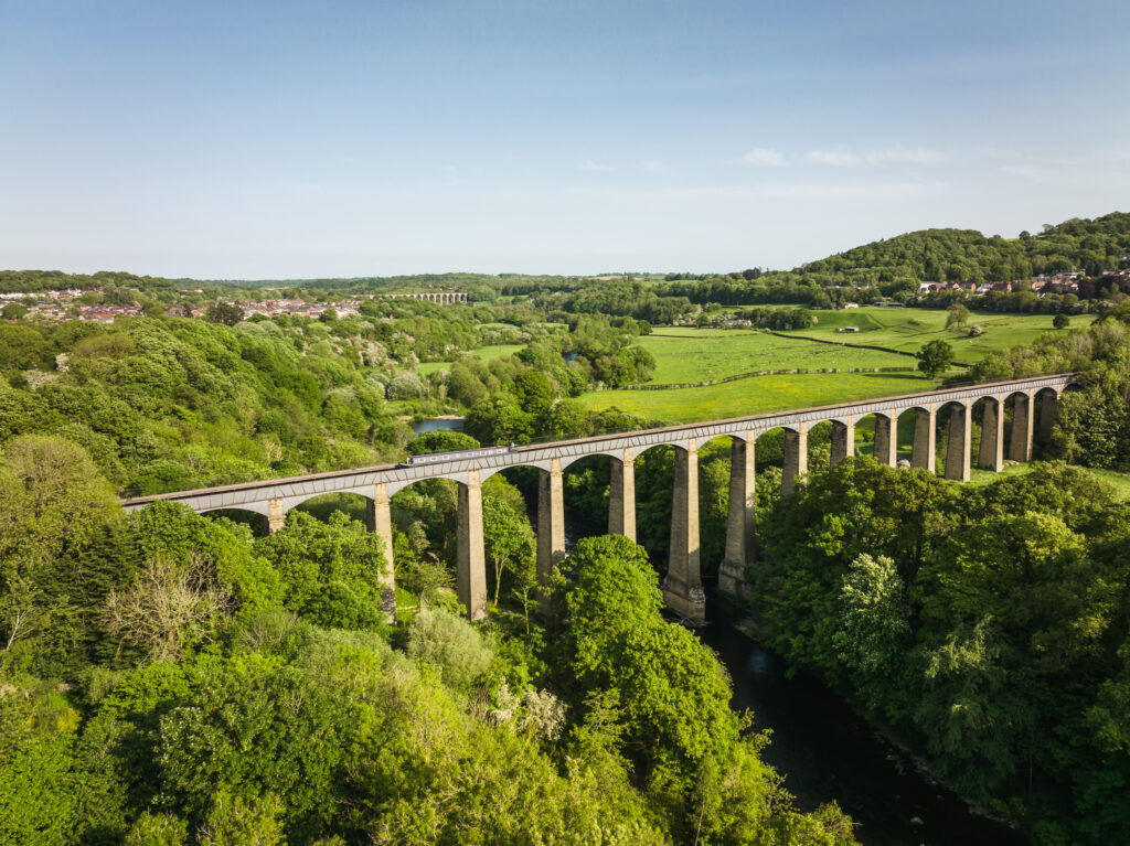 Llangollen aqueduct Black Prince