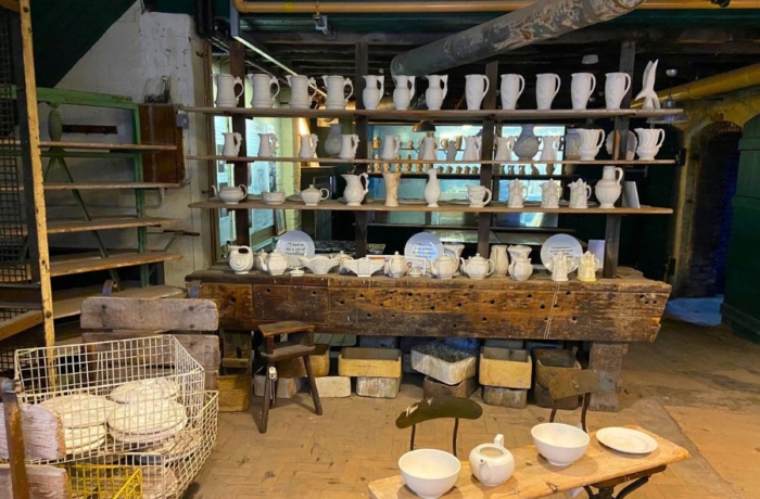 Middleport pottery